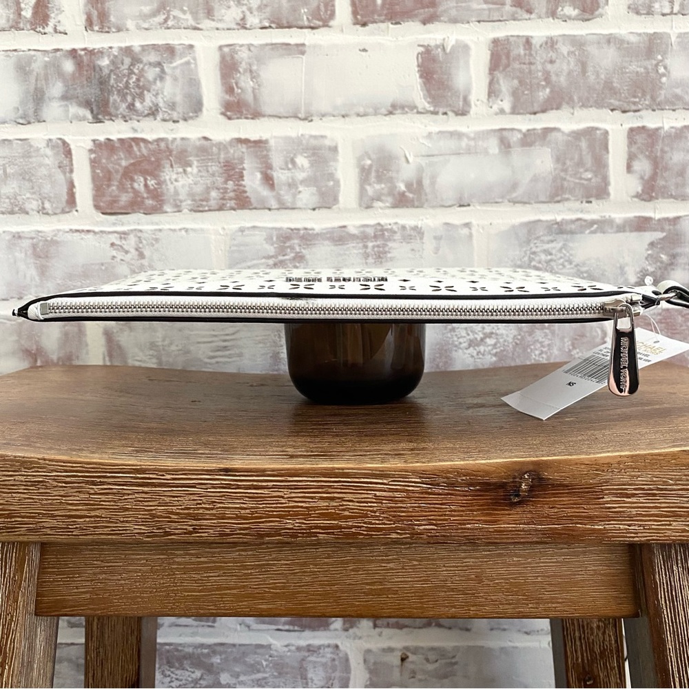 Micheal Kors • XL Laser Cut Leather Clutch • Perforated Floral Geometric Pattern - Picture 10 of 15